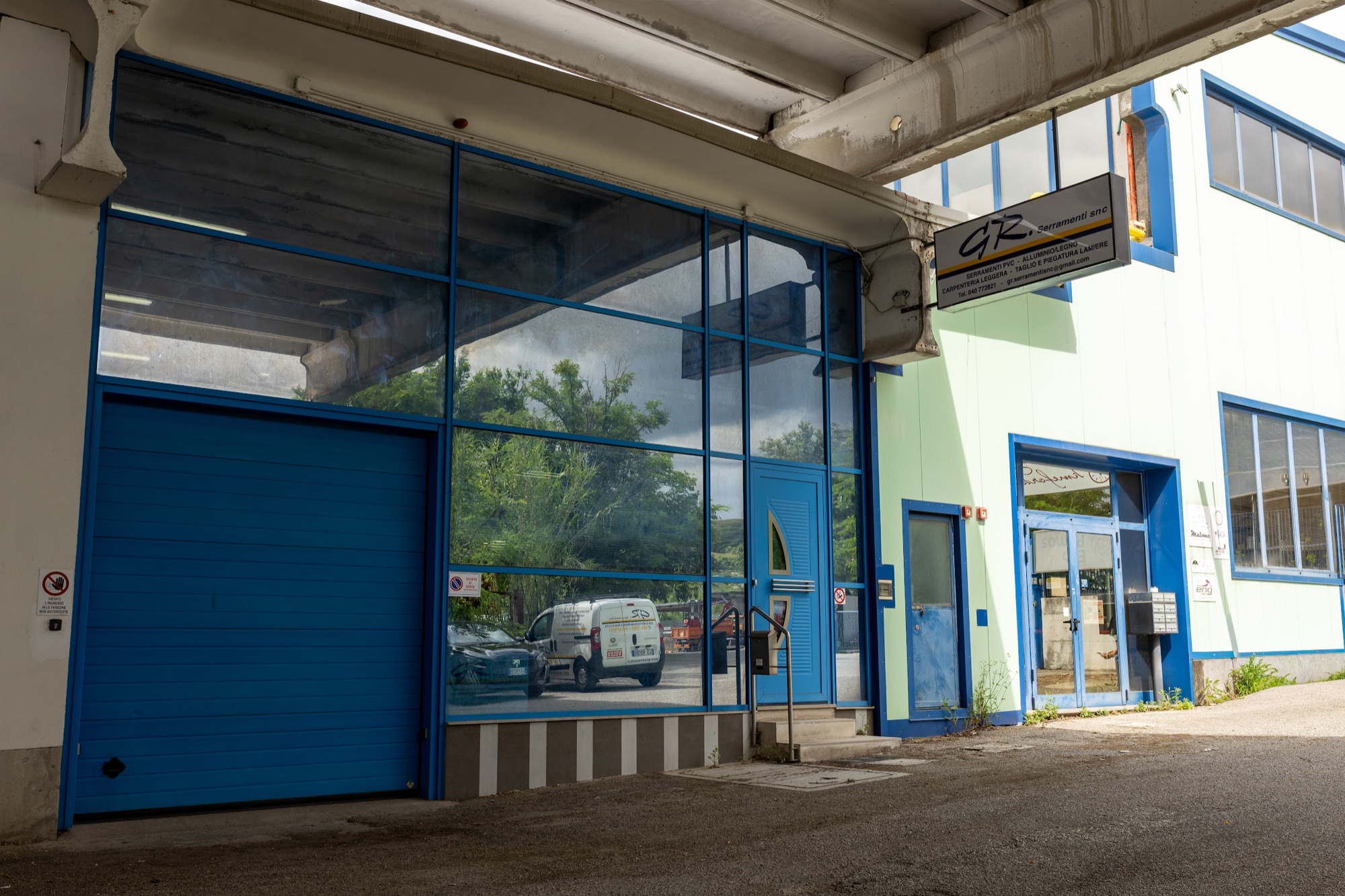 Showroom e produzione GR Serramenti